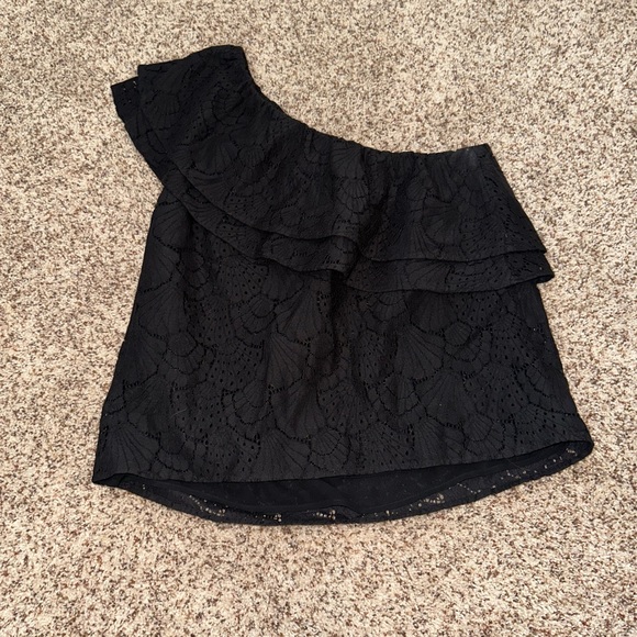 Express Tops - black express shirt - size S